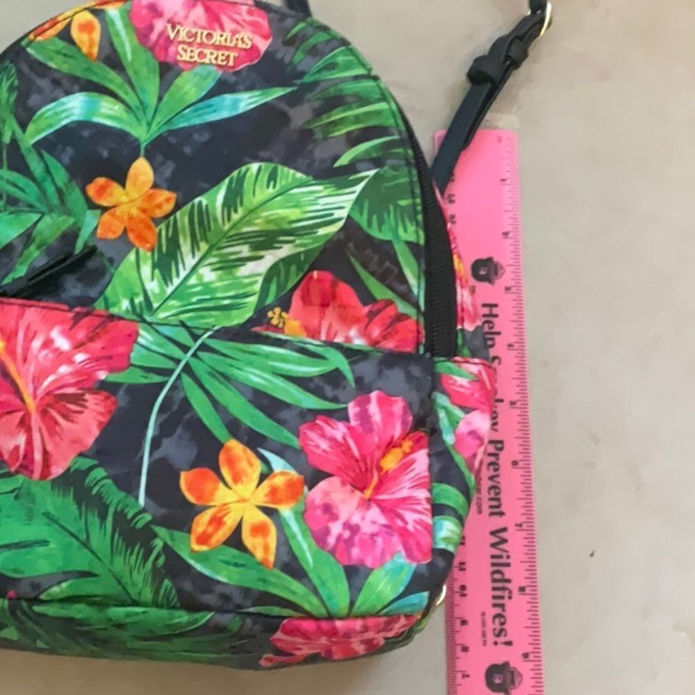 *Love* Victoria Secret Tropical Floral Mini Backpack Chic Striped Lining EUC - Picture 10 of 10